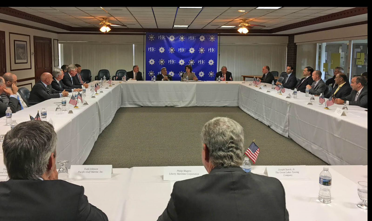 Secretary Chao meets with ship operators, SIU