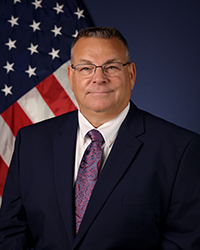 Lee White