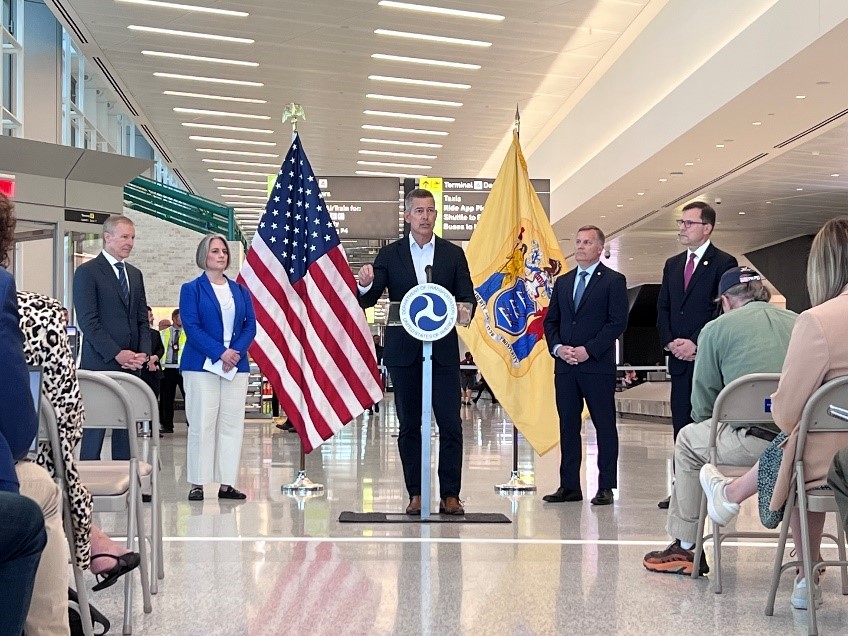 Secretary Duffy provides remarks at Newark International Airport
