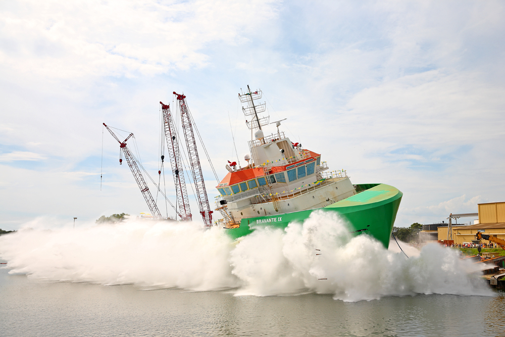 Photo of the Bravante IX splashing into the water