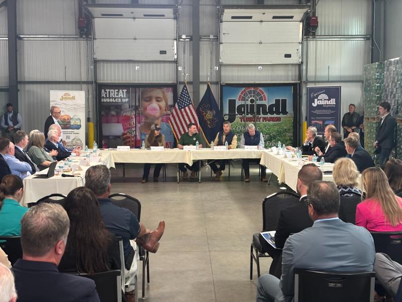 Local commonwealth farmers, logistics partners, and trucking industry stakeholders participated in the “Farm to Table” roundtable